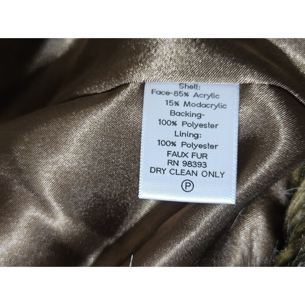 Rachel Zoe‎ Faux Fur Eegant Warm Vest Size 3X Toggle Closure Luxe Cozy Coat - Picture 7 of 11